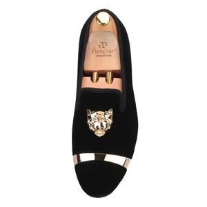 fashion party and wedding handmade men loafers men velvet shoes with tiger and gold buckle men dress shoe men's flats