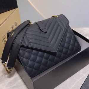 Grão Embossed Cadeia de Couro único Saco Messenger Saco de Ouro Costura Quilted Costura Grande Capacidade Preto e Branco Bolsas de mão de duas cores Versátil Classic