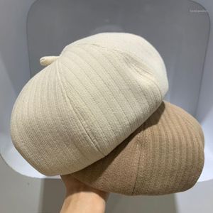 Mütze/Skull Caps 2021 Beret Frauen Winter Wollplaid Beilei achteckiger Hut Subnetz rotes Stil Japanischer britischer Big Head Wall Maler H.