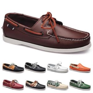 Estilo de moda 10 mens Correndo Sapatos de couro Estilo Britânico Preto Branco Marrom Verde Vermelho Vermelho Ao Ar Livre Esportes Respirável Sapato