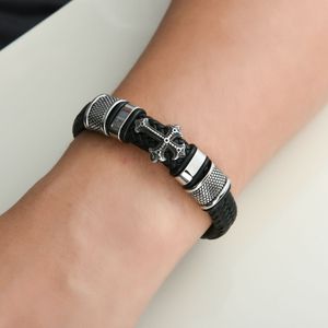 Retro Style Stainless Steel Cross Charm Bracelet Handmade Leather Bracelets Jewelry for Men