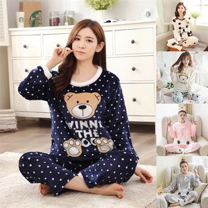 As mulheres pijamas conjuntos de desenhos animados impressão coral veludo pijama espessado flannel casa terno para o outono inverno sleepwear y200708