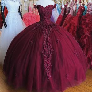 Quinceanera Dress Ultimate Princess Lace Applique Adorned Off Shoulder Neckline Burgundy Tulle Floor Length Anos Vestido De Ball Gown