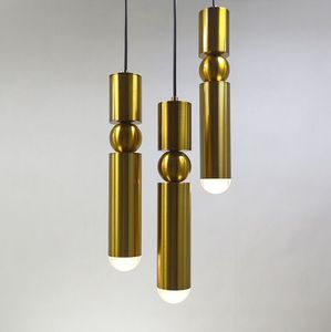 Nordic Modern Pendant Light Plated Gold Silver Iron Creative Hängande lampa Matsal Vardagsrum Sovrum Balkong Ljusfixtur