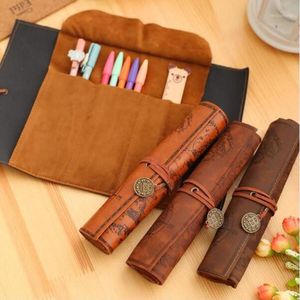 Casos de lápis 1pc Creative Retro Treasure Map Roll Leather Pu Pen Pouch para suprimentos de artigos de papelaria bolsa cosmética1