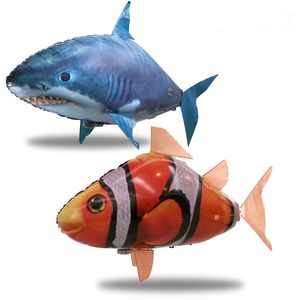 Partihandel Air Swimmer IR RC Shark Clownfish Flying Fish Assembly Clown Fish Remote Control Balloon Uppblåsbara roliga leksaker för barn