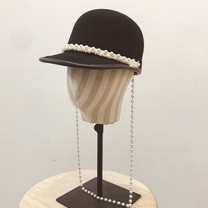 New Fashion Long Pearls Necklace Wool Cap Women Young Girl Outdoor Baseball Cap Winter Spring Newsboy Cap Visor Cabbie Derby Hat 201013