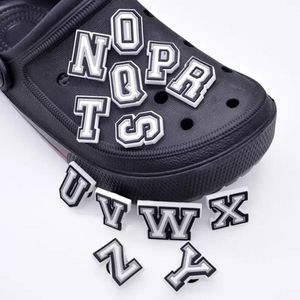 100st Custom Black White Letters PVC Shoe Charms Shoecharm Buckles Fashion Accessories Soft Rubber For Croc Shoes Mixed 26 Style