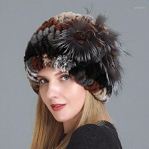 Beanie/Schädel Caps Russische Frauen Winter Echte Rex Pelz Hüte Floral Warme Natürliche Gestrickte Dame Top Mit Hut1
