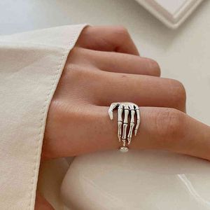 Dark Black Palm Ring Cool Hip Hop Street Style Fashion Skeleton Five Claw Female