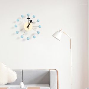 Relógios de parede Q012 Decoração relógio relógio Quiet quartzo agulha moda bola de madeira sala de estar e garoto quarto1