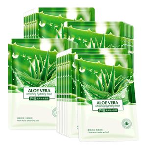 Cura della pelle maschere per il viso maschera Umidità Acqua corrente nutriente senza lavaggio Aloe rinfrescante idratante e restringente i pori di alta qualità contenente tè verde