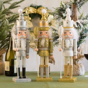 Woden Grande Nutcracker Puppet Rei Soldado Presente de Natal Decoração de prata dourado Nutcracker Início Detalhes no Hot 201028