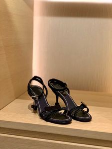 Scarpe da donna 2021 moda sandali casual con tacco alto in pelle 100% 780