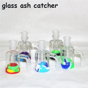 Hookahs Glass Bongs Ashs Catchers 14mm 18mm tjock Pyrex Bubbler Ash Catcher 45 90 graders glas Ashcatcher Vattenrör Silikon Bong Dab Rig