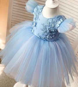 Sky Blue Haute Flower Girl Dresses Applique Princess Ball Gown Cap Sleeves First Communion Klänningar Rosa och Bule Tutu Kjol Födelsedag Slitage