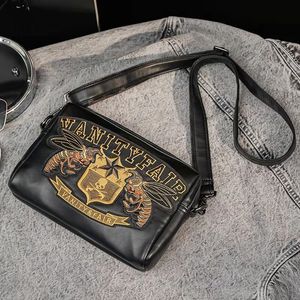 Soft leather Shoulder Bags messenger bag for men Designer Cross Body embroidery Skull Wasp Pattern man purse Detachable shoulder strap Luxury Satchel clutch bag HBP