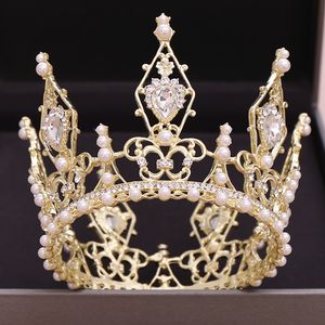 2021 Красивая принцесса Головные уборы Chic Bridal Tiaras Аксессуары Потрясающие Кристаллы Жемчужины Свадебные Тиары и Коронки 12108