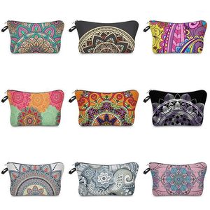 Förvaringspåsar Elegant tryckt kosmetisk väska Kvinnors toalettartiklar Vattentät Organizer Clutch Mandala