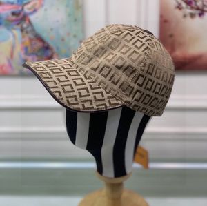 Yüksek Kaliteli Şık Lüks Tasarımcı Şapka Kapaklar Erkek Kova Şapka Beyzbol Şapkası Tam Mektup Baskı Sokak Moda Güneş Gölge Spor Bayan