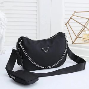 2022 Women Luxurys Designers Bags 2022 Chest Pack Lady Tote Chains Handbags Messenger Backpack 2005 Nylon Crossbody Bag 0102 48Ac# European and American Fashion