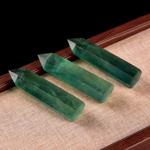 Natürliche grüne Kristallsäulenkunst Aventurin Jade Grob poliert Energie Turm Ornament Mineralische Heilungsstäbe Reiki Rohe Fähigkeit Quarz Säulen Q2