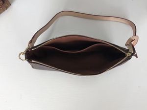 MINI liten handväska med lock SÖT läder handväska i äkta läder crossbody-väskor två remmar 40712 zip bg