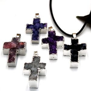 Colar de jóias Pingente de cristal natural áspero pedra galethling borda de cristal conjunto de cross diy acessórios