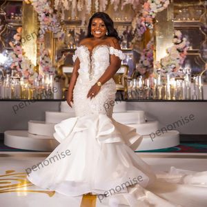 Abiti da sposa africani taglie forti Personalizza Abiti da sposa a sirena Applique in pizzo Perle Ruffle Sweep Train Vintage Robe De Soir￩e