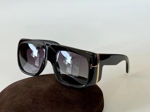 Ultime vendite moda popolare 733 occhiali da sole da donna occhiali da sole da uomo occhiali da sole da uomo Gafas de sol occhiali da sole di alta qualità lenti UV400