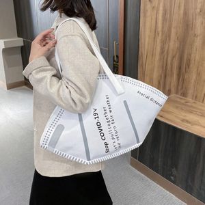 Tote Kapasite Çanta Büyük Rahat Kadın Tuval Tote Çanta Yaratıcı Hobos Maske Omuz Kadın Moda Trendy Bayanlar Alışveriş Çantası