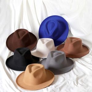 2022 Nya Warped Edge Mäns Fedora Hattar Liten Brim Vattendroppe Felt Fedora Hat Mode Kvinnor Män Party Trilby Jazz Church Hats