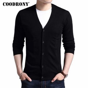 COODRONY Cardigan Men Autumn Winter Soft Warm Cashmere Wool Sweater Men Pure Color Classic Casual V-Neck Cardigans Top 7402 201221