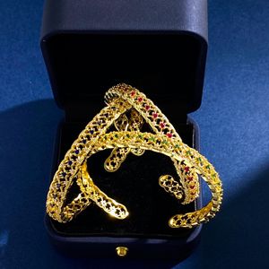 Trend 100% Hight Quality Bangle Diamond Manschett Armband 18K Förgyllt älskare för kärlek Bangles Tillbehör med smycken påsar Pochette Bijoux Partihandel