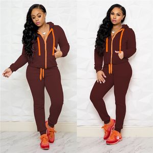 Nuovo abbigliamento Autunno inverno Tute da donna tuta da jogger abiti neri a maniche lunghe giacca con cappuccio + pantaloni set due pezzi plus size S-2XL tute 4323