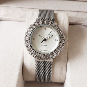 أزياء العلامة التجارية الساعات النساء فتاة كريستال على غرار المعادن المغناطيسية الفولاذ الفرقة الكوارتز معصم watch cha24
