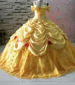 Prenses Kraliyet Bal Balo Elbise Quinceanera Elbiseler 2023 Parlak Altın Omuz Dantel Kapalı Brithday Party Wear Tatlı 16 Elbise 15 Yıllık Prom