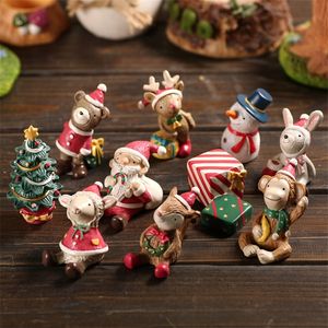 Harz Miniatur Figur Mini Weihnachtsfiguren Hirsch Statue Weihnachtsmann Dekoration DIY Garten Ornament Handwerk Kinder Spielzeug Y201020