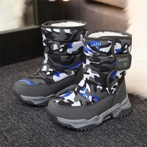 Zapatos casuales para niños, niñas, niños, pata antideslizante, botas de nieve de piel cálida, zapatillas de deporte de invierno, calzado para exteriores para niños, bota acolchada impermeable 211227