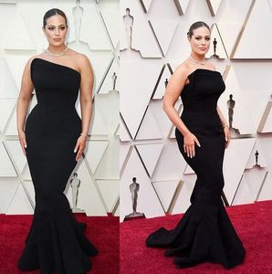 AshleyGraham Oscars Black Mermaidイブニングドレスシンプルなサテンストラップレス長いフォーマルな機会はウエディングドレスレッドカーペットのドレスを着用2021