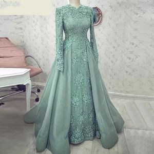 2022 Elegancka Sage Muzułmańska A-Line Formalne suknie wieczorowe z długim rękawem Peplum Aplikacje Koronki Marokańskie Kaftan Party Suknie Dubai Arabskie Specjalne okazja
