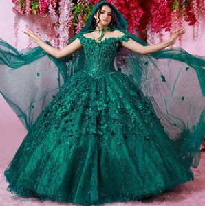 Vestidos de xv años 에메랄드 그린 Quinceanera 드레스 망토 구슬 꽃 멕시코 16 프린세스 댄스 파티 드레스