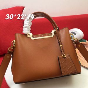 Luxus-Designer-Handtaschen aus Leder für Damen, modische Umhängetaschen, Abendkleid-Tasche, Hand, hochwertige Handtasche, Business-Design, 66152
