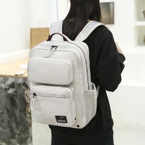 Mochila de treinamento gráfico Utility Speed Alças de ombro com amortecimento de ar bolsa para computador de estudante Mochila de acessórios esportivos Júnior Preto Branco Bolsas de treinamento 4324