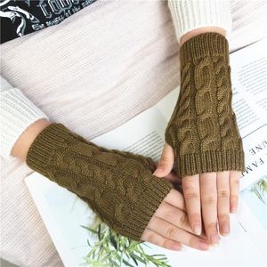 Beş Parmak Eldivenler Uzun El Kadınlar Sıcak Kış Grob Gestrickt Parmaksız Kadın Guantes Invierno Mujer Luvas1