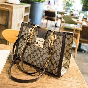 2022 Latest Luggage Factory Wholesale Women's Bag Women's Printed Bag Darongli Portable Shoulder bags