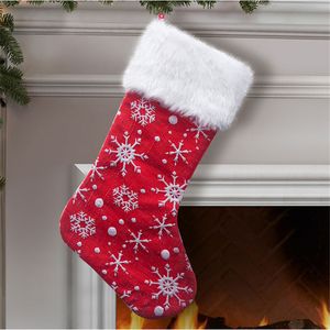 18 '' Red Christmas Stocking med snöflingor Mönster Faux Fur Cuff Xmas Party Home Decoration Kids Gift JK2011PH