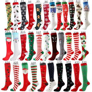 Julkompression Strumpor för kvinnor Män Knä Running Sport Strumpor För Fotboll Cykling Unisex Socks Tree Deer Striped Tryckta strumpor