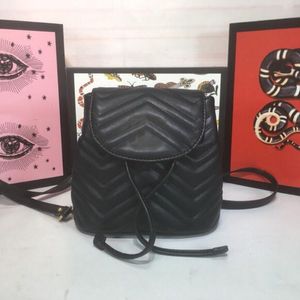 Högkvalitativ modedesign kedja ryggsäck, flip + innerväska rep personlig dam axelväska flickor läderväska 19x18,5x10cm
