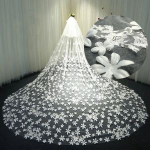 3D Floral Langer Hochzeitsschleier Eine Schicht Tüll Rüschen Vestido De Noiva Weiß Elfenbein Maßgeschneiderte Elegante Brautverpackungen mit Kamm